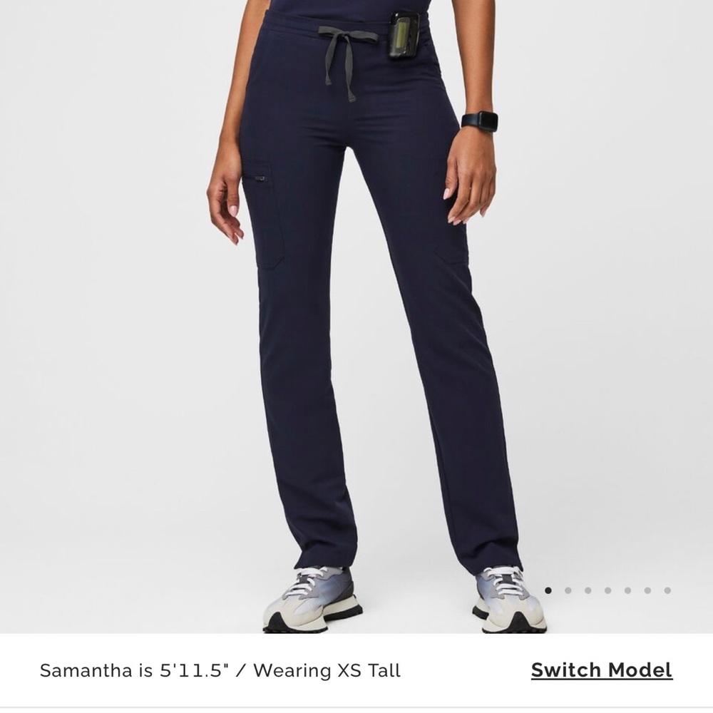 Navy Figs Scrubs Set - Top and Bottom Medium Tall